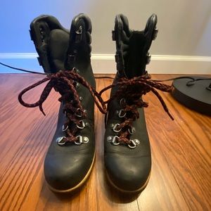 Sorel Conquest Wedge Bootie